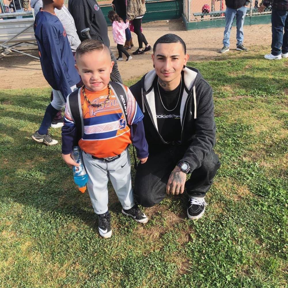 Meet your Posher, Leo